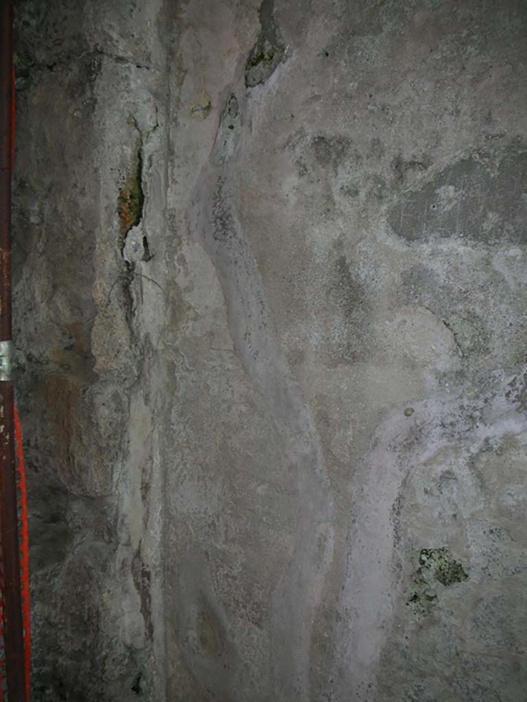 Porta Stabia, Pompeii. May 2010. Plaster on east wall at north end of gate. Photo courtesy of Ivo van der Graaff.