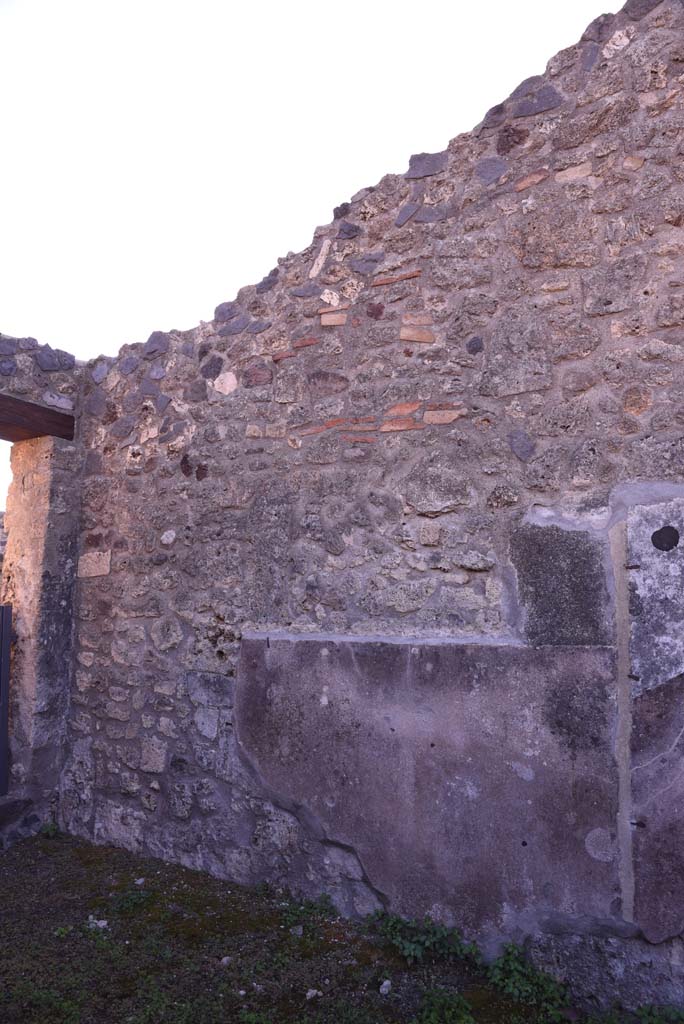 I.4.6 Pompeii. October 2019. Rear room, south wall at east end. 
Foto Tobias Busen, ERC Grant 681269 DCOR.
