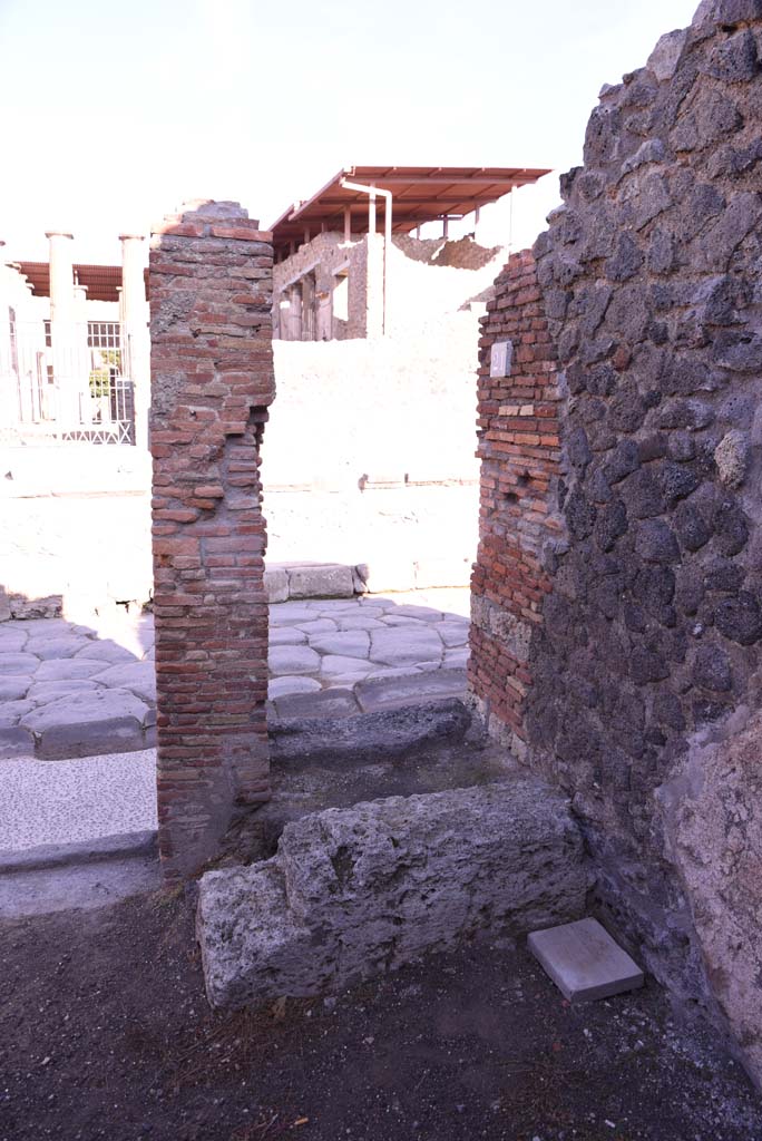 I.4.20/21 Pompeii. October 2019. Looking north to steps to upper floor.
Foto Tobias Busen, ERC Grant 681269 DCOR
