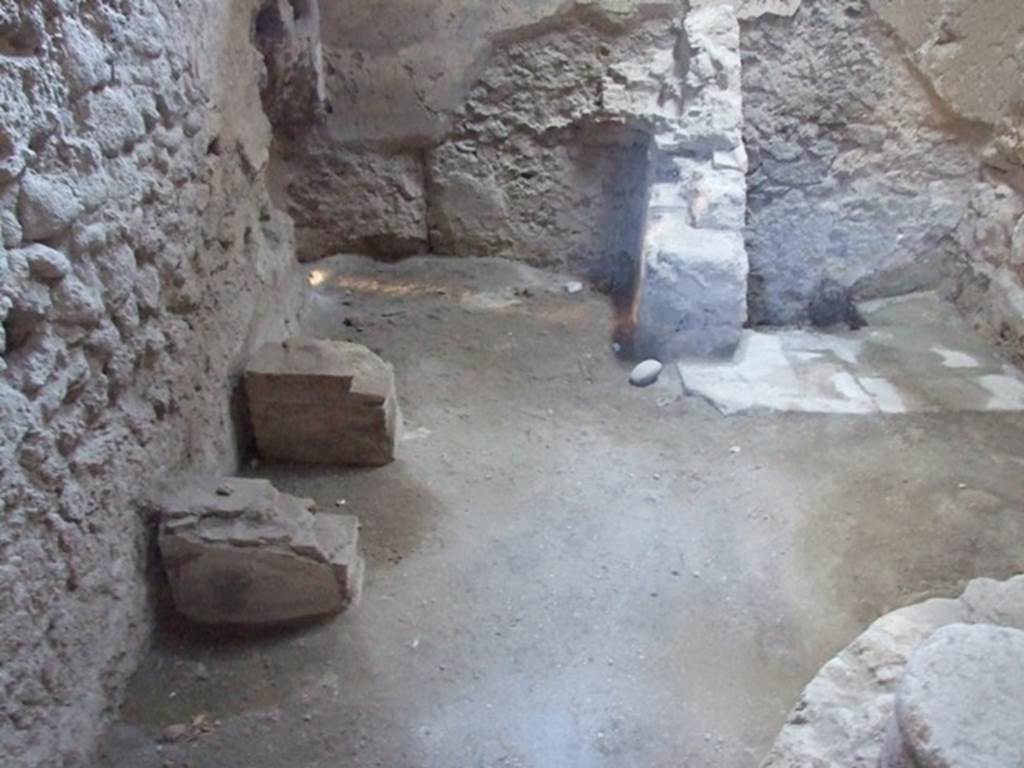 I.6.15 Pompeii. June 2019. Room 1, latrine in south-west corner. Photo courtesy of Buzz Ferebee.

