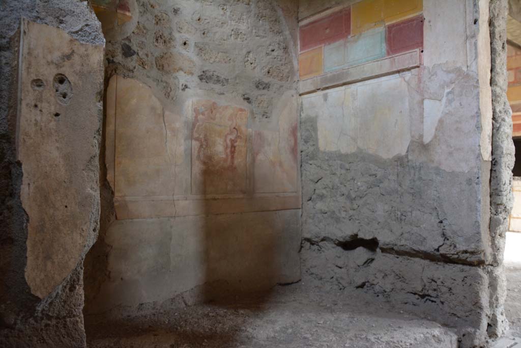 I.8.17 Pompeii. March 2019. Room 15, looking north-east across alcove.
Foto Annette Haug, ERC Grant 681269 DCOR.
