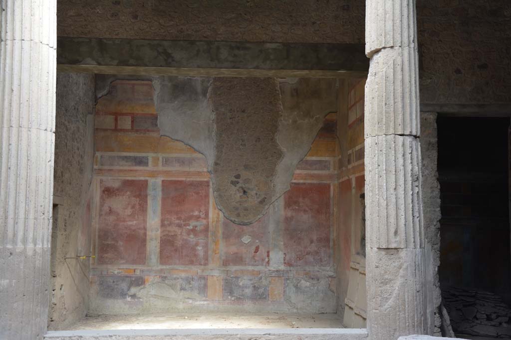 I.8.17 Pompeii. March 2019. Room 13, looking north from atrium 3.
Foto Annette Haug, ERC Grant 681269 DCOR.
