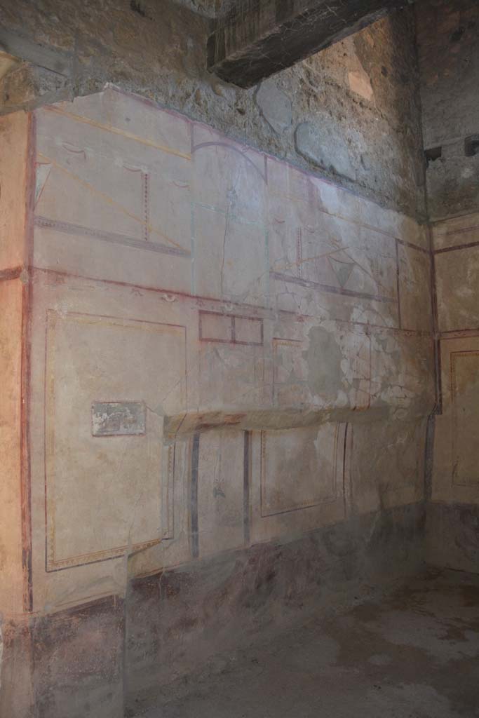 I.8.17 Pompeii. October 2019. Room 14, looking west along south wall. 
Foto Annette Haug, ERC Grant 681269 DCOR.
