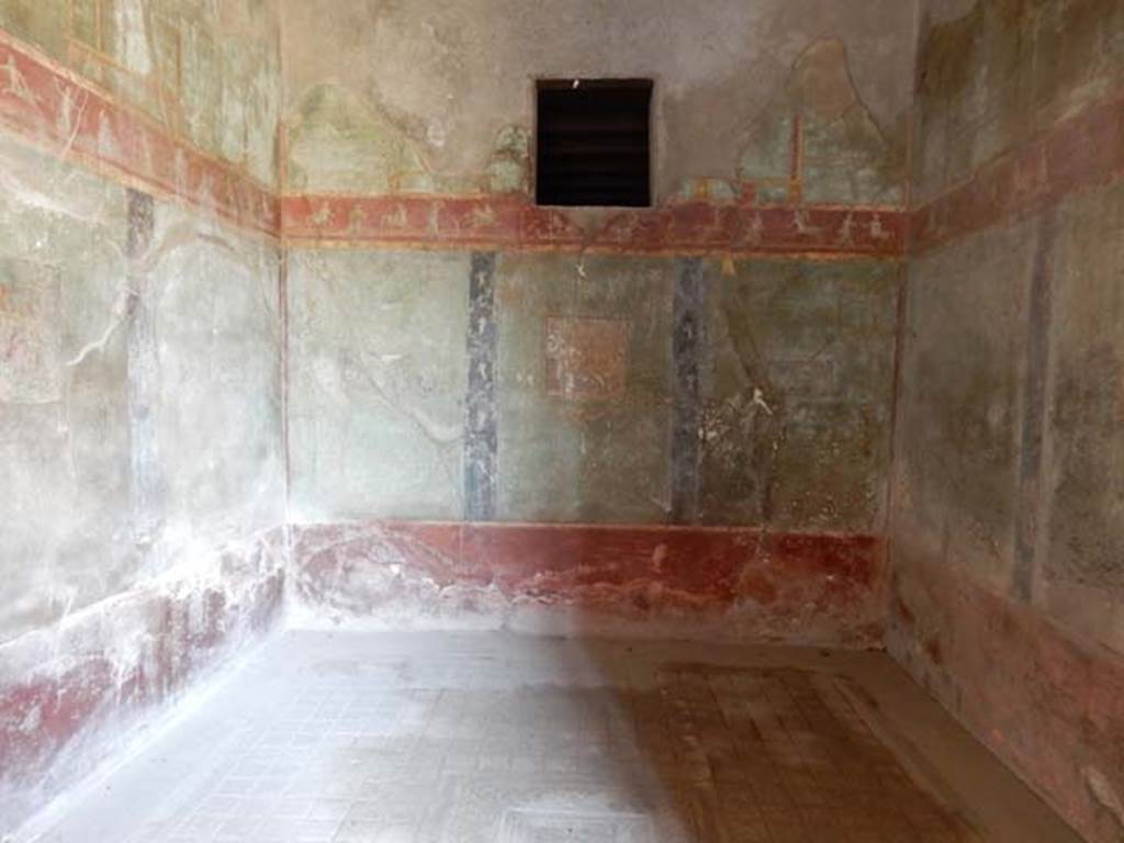 10.4 Pompeii. May 2015. Room 11, looking towards north wall. Photo courtesy of Buzz Ferebee.