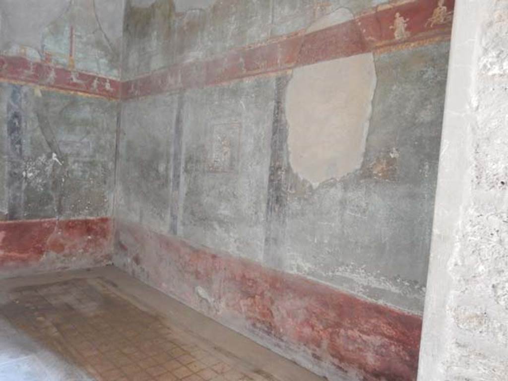 I.10.4 Pompeii. May 2015. Room 11, east wall. Photo courtesy of Buzz Ferebee.