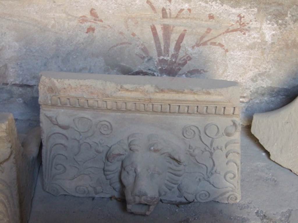 I.10.7 Pompeii. March 2009. .  Room 3.    Cubiculum.  Lion. Grondaia or antefisse fittili  (rainwater spouts for gutters).