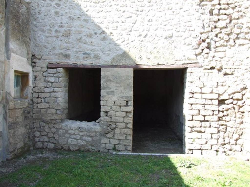 III.4.1 Pompeii. March 2009.  Doorway and window in north wall.
