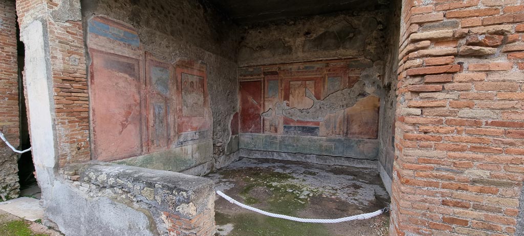 VI.7.18 Pompeii. December 2023. Looking south into second oecus. Photo courtesy of Miriam Colomer.