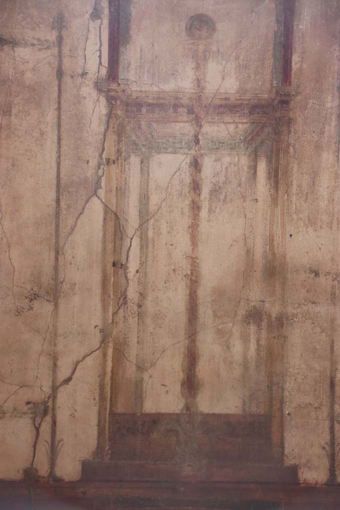 VI.8.23 Pompeii. September 2017. 
Centre of east wall of cubiculum, painted decoration. Photo courtesy of Klaus Heese.

