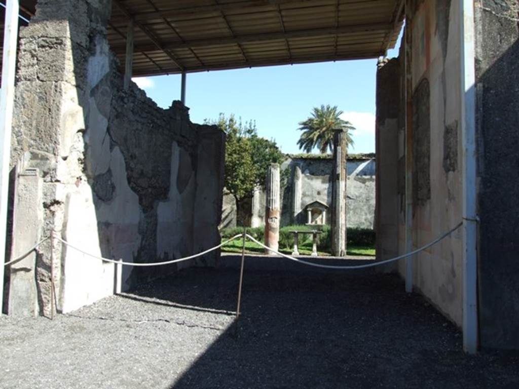 VI.9.6 Pompeii. March 2009. Room 9, looking east across tablinum. 