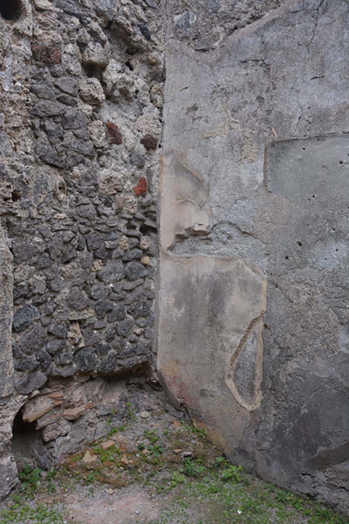 VI.11.10 Pompeii. October 2017. Room 28,recess in south-east corner.
Foto Annette Haug, ERC Grant 681269 DCOR


