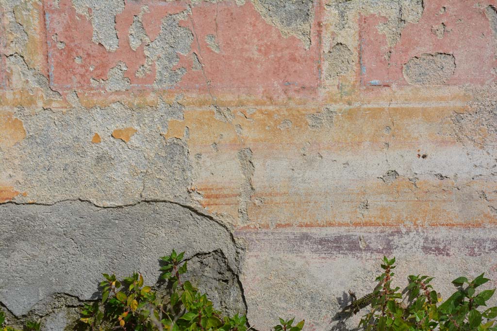 VI 15 5 Pompeii. March 2019. Cubiculum 14, lower centre of east wall.
Foto Annette Haug, ERC Grant 681269 DÉCOR.
