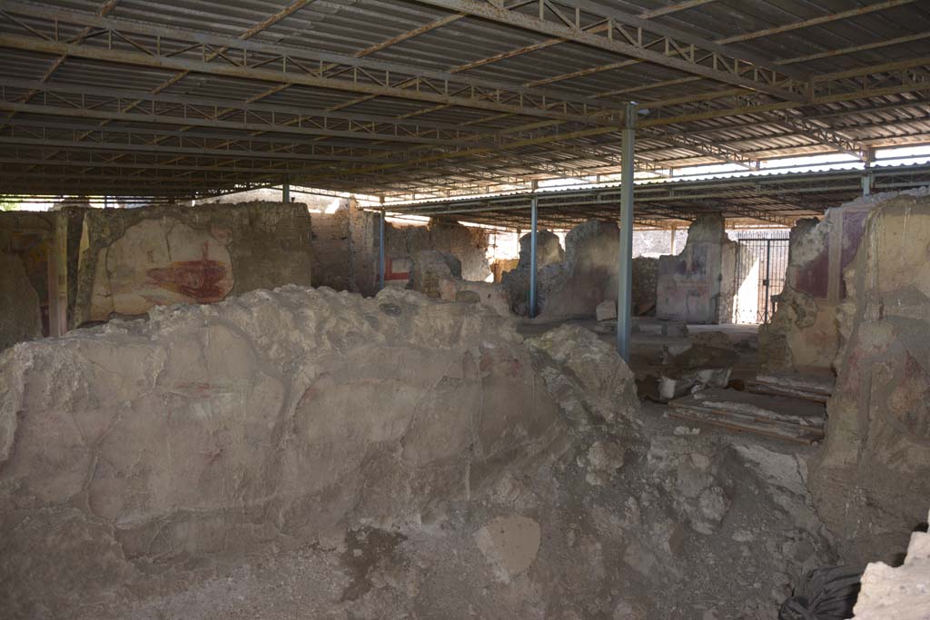 VI.17.41 Pompeii. September 2019. Looking east towards atrium and entrance from south-west corner.
Foto Annette Haug, ERC Grant 681269 DCOR.
