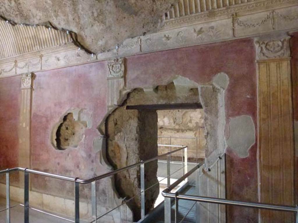 VII.1.8 Pompeii. June 2012. Doorway in north wall of caldarium 9, leading to tepidarium 10. Photo courtesy of Michael Binns.