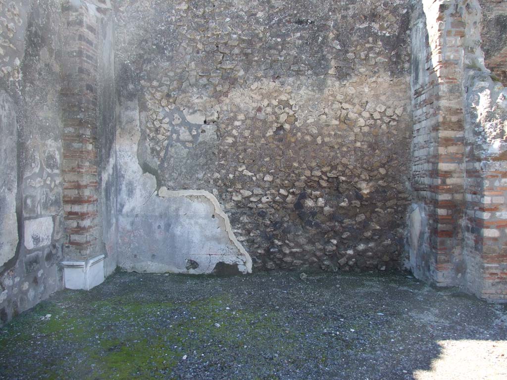 VII.9.1 Pompeii. March 2009. West end of south corridor 12.