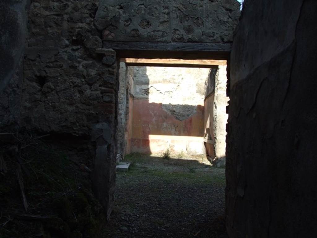 VII.12.23 Pompeii. December 2007. Looking north along fauces or entrance corridor to atrium.