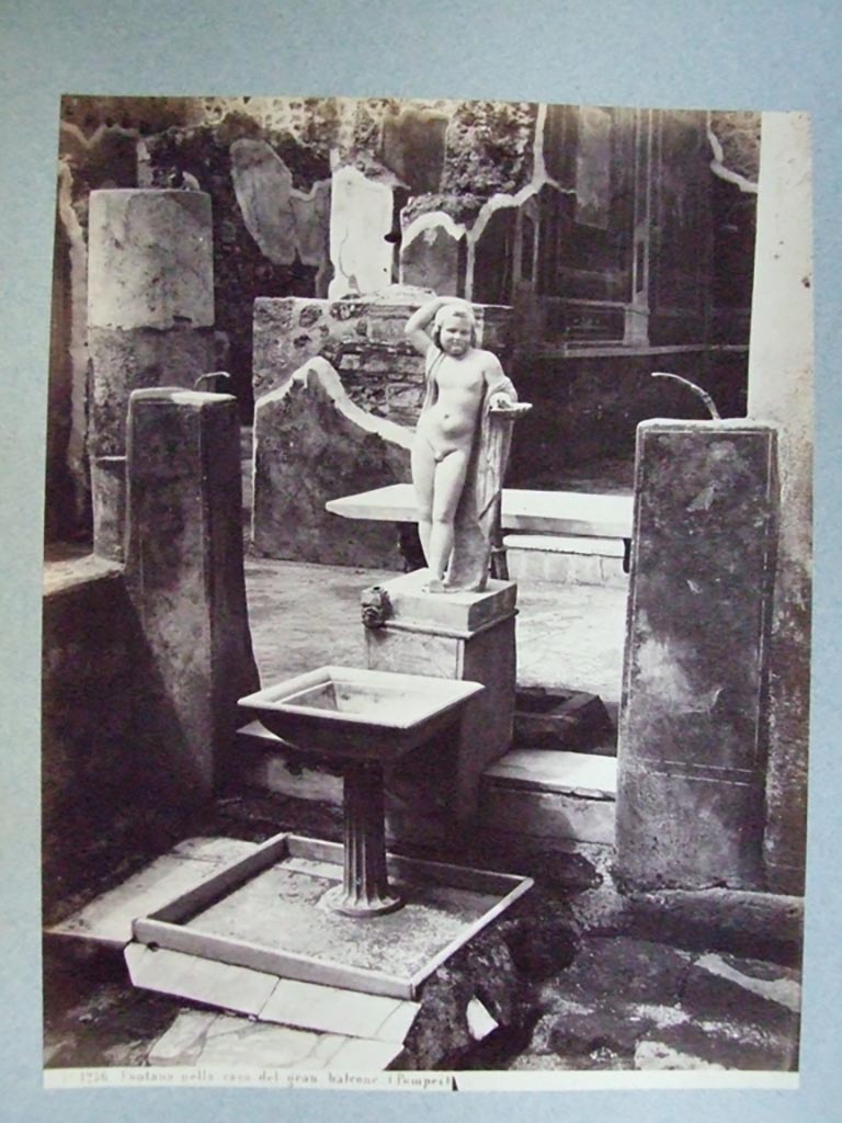 VII.12.28 Pompeii. Fountain and statue in Viridarium. 
Though numbered 1256 this is not the same photo as that by Sommer, c.1880-1890, numbered 1256 above.
It does not have Sommer's name and the décor is closer in detail to the 1867 Dyer photo below.
Perhaps it is an earlier version of 1256 from the cooperation of Sommer and Behles c.1867–1874?
Old undated photograph courtesy of the Society of Antiquaries, Fox Collection.
