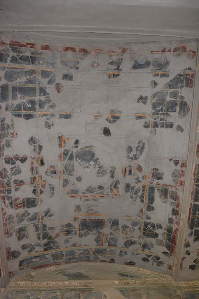 VII.16.22 Pompeii. October 2018. Room 58, detail of ceiling.
Foto Annette Haug, ERC Grant 681269 DCOR.
