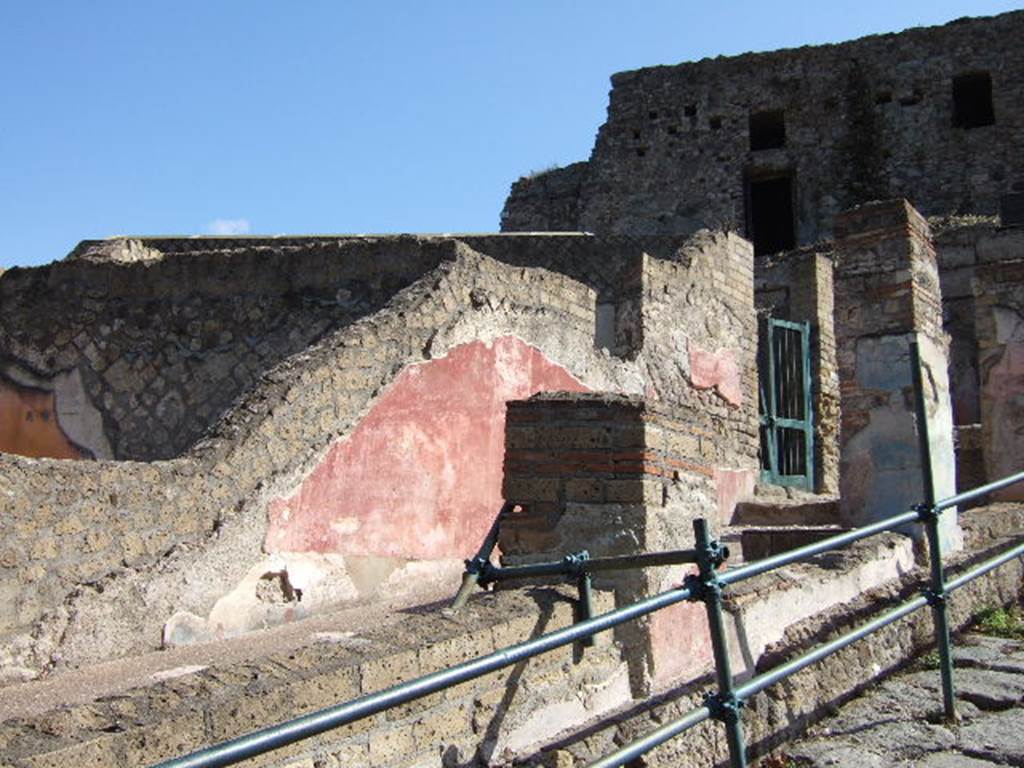 VII.16.a Pompeii. September 2005. Entrance to upper floor, on Via Marina.