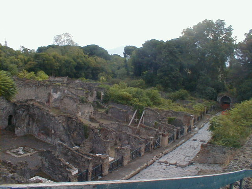 Pompeii. May 2005. Via Stabia, Stabian Gate, and Regio I.1 and I.2 from top of Little Theatre.