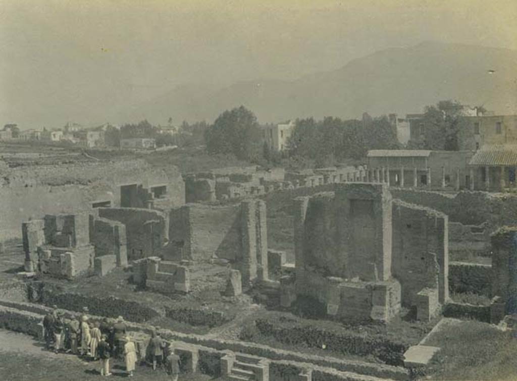 VIII.7.20 Pompeii. 5th June 1925. Looking south-east towards the stage of the Large Theatre. Photo courtesy of Rick Bauer.
