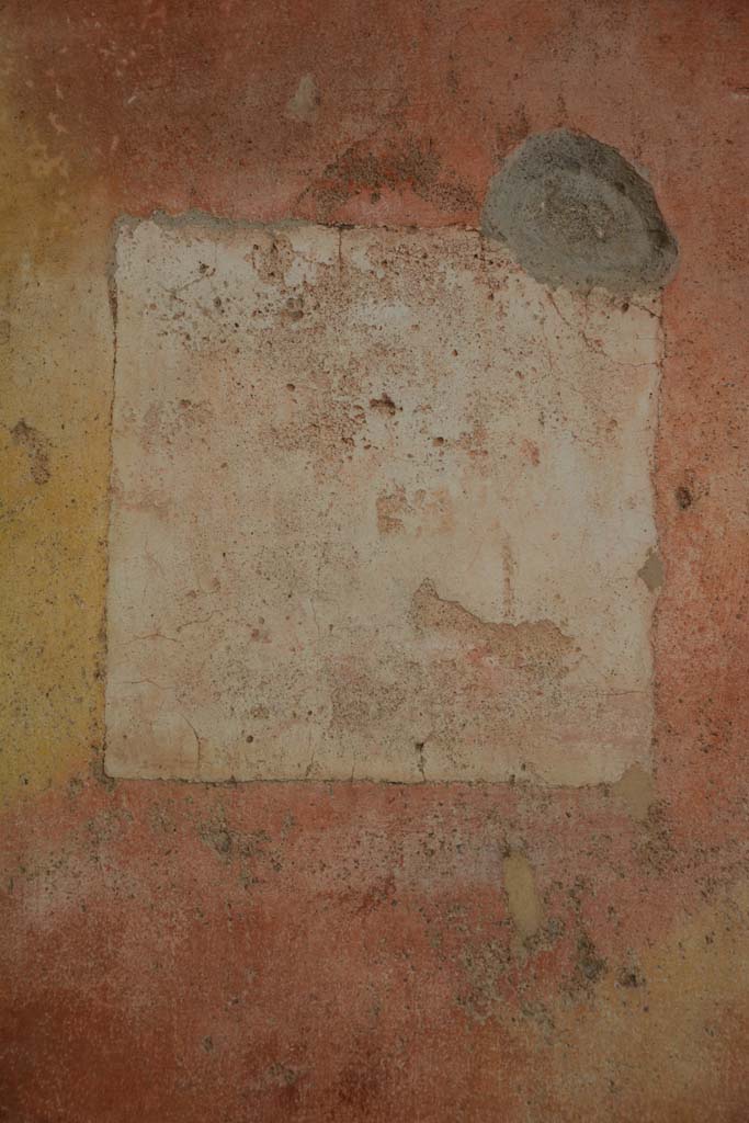 IX.5.11 Pompeii. May 2017. Room f, detail of central painting on north wall.
Foto Christian Beck, ERC Grant 681269 DCOR.
