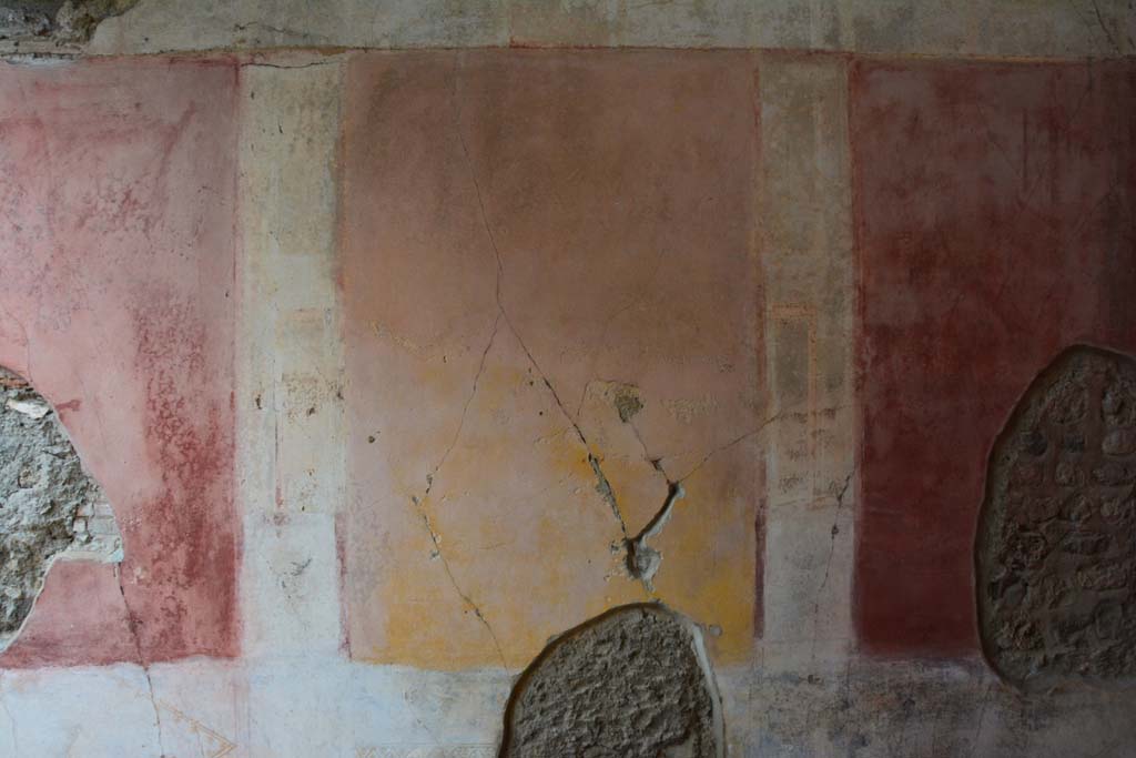 IX.5.11 Pompeii. March 2017. Room h, central yellow panel on north wall.
Foto Christian Beck, ERC Grant 681269 DCOR.


