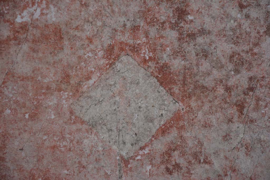 IX.5.11 Pompeii. May 2017. Room i, detail from centre of red side panel on north end of east wall.
Foto Christian Beck, ERC Grant 681269 DCOR.
