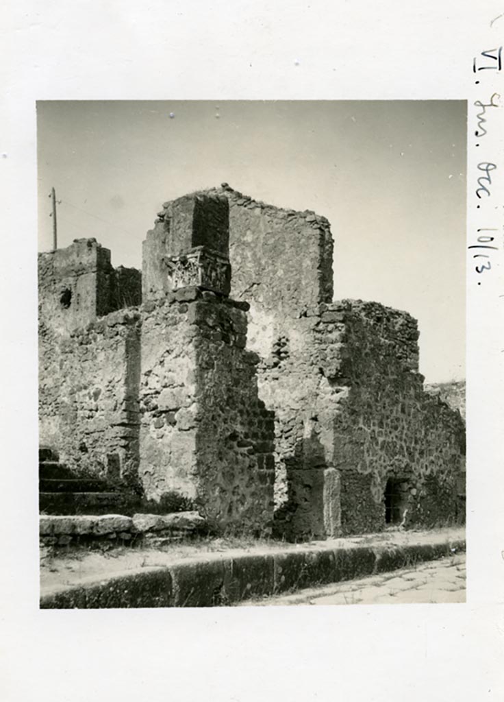 Via Consolare, Pompeii. Pre-1937-39. Looking north along west side, with VI.17.13, on left.
Photo courtesy of American Academy in Rome, Photographic Archive. Warsher collection no. 1517.
