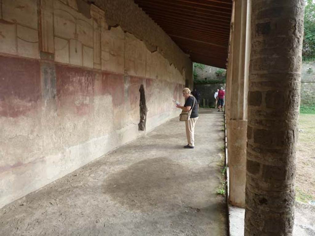 Oplontis, September 2015. Portico 40, looking south along east portico.