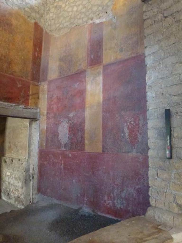 Oplontis, September 2011. Room 89, looking through semi-circular window into room 87, with a painted west wall. Photo courtesy of Michael Binns.
