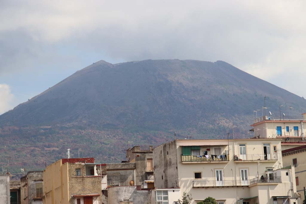 Vesuvius. September 2017. Looking towards the volcano from Herculaneum. Photo courtesy of Klaus Heese.