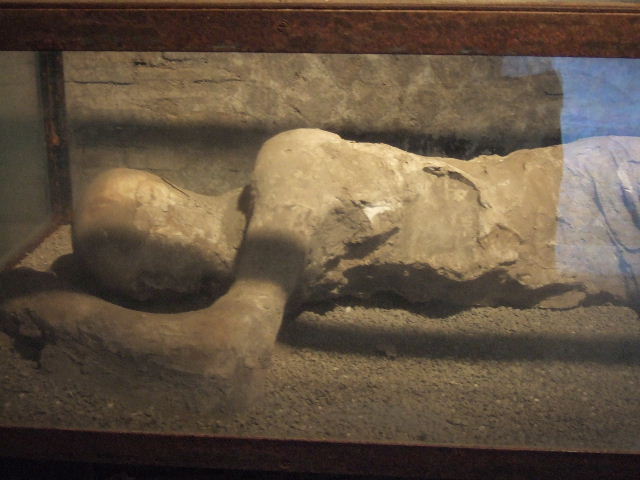 Villa of Mysteries, Pompeii. September 2015. First Victim. Face of body-cast.