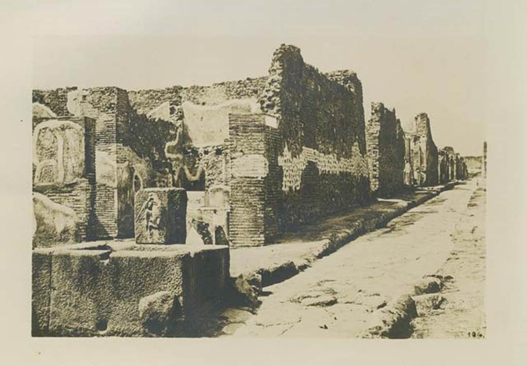 Fountain outside VI.3.20. c.1879. Photograph by Sommer, numbered 194. Looking north along Vicolo di Modesto. Photo courtesy of Rick Bauer.
