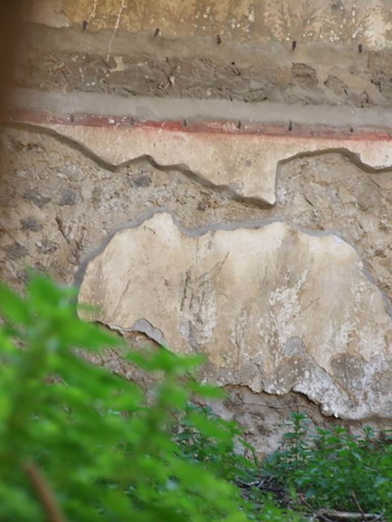 VII.10.14 Pompeii. December 2007. Lararium. Painted plaster on south wall.