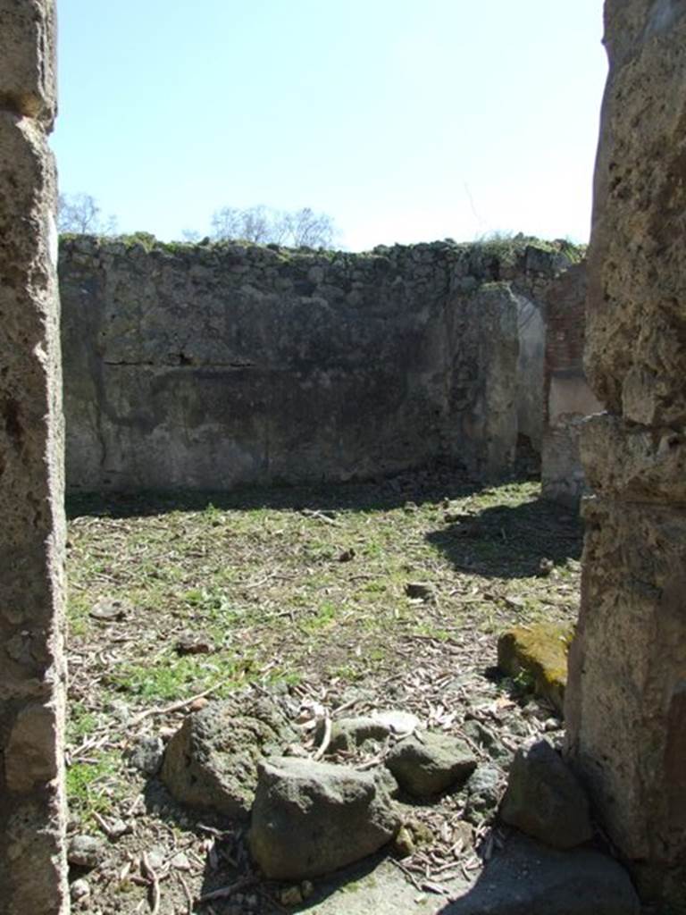 I.2.15 Pompeii.  March 2009.  Entrance. Looking south.