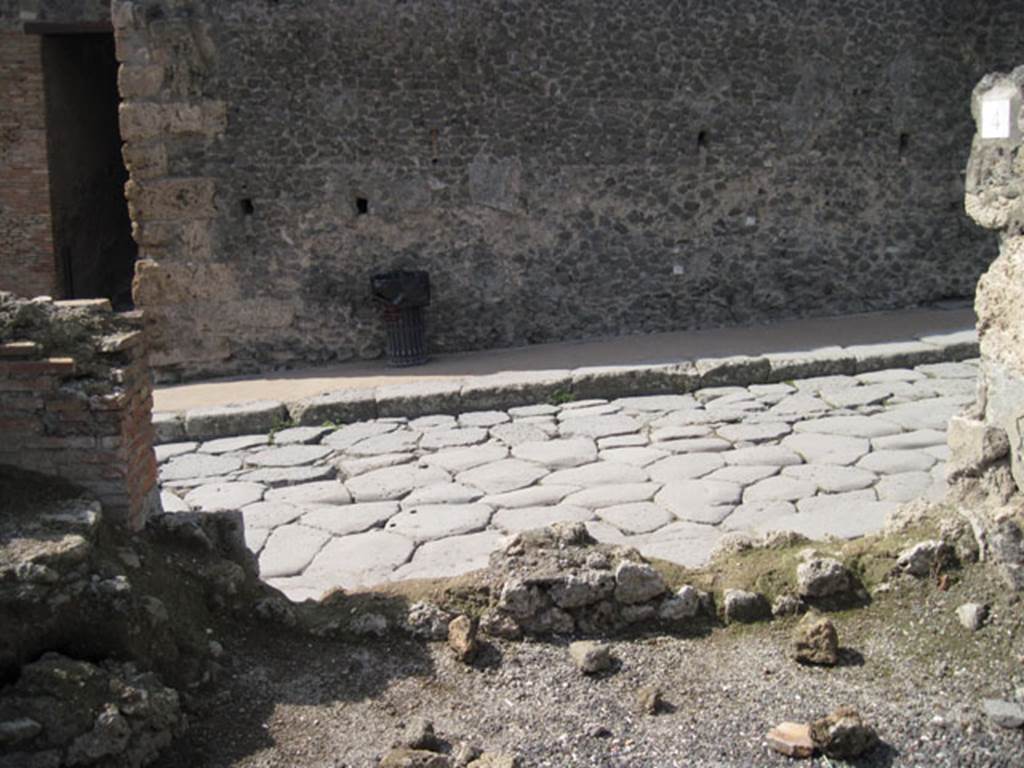 I.3.4 Pompeii. September 2010. Looking west onto Via Stabiana, from rear of shop. Photo courtesy of Drew Baker.
