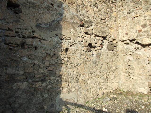 I.4.10 Pompeii. December 2007. East wall.