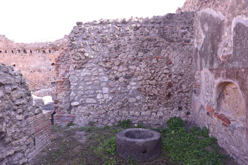 I.4.12 Pompeii. October 2019. Room d, looking east, with doorway to bakery room, on left.
Foto Tobias Busen, ERC Grant 681269 DCOR.

