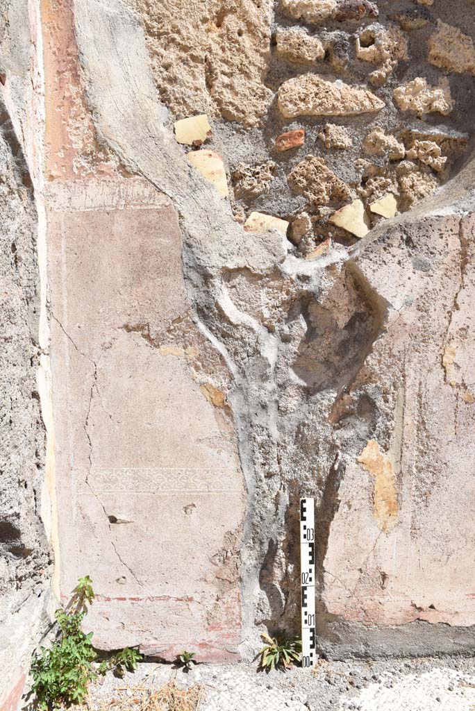 I.4.25 Pompeii. October 2019. Room 35, looking towards east wall.
Foto Tobias Busen, ERC Grant 681269 DÉCOR.

