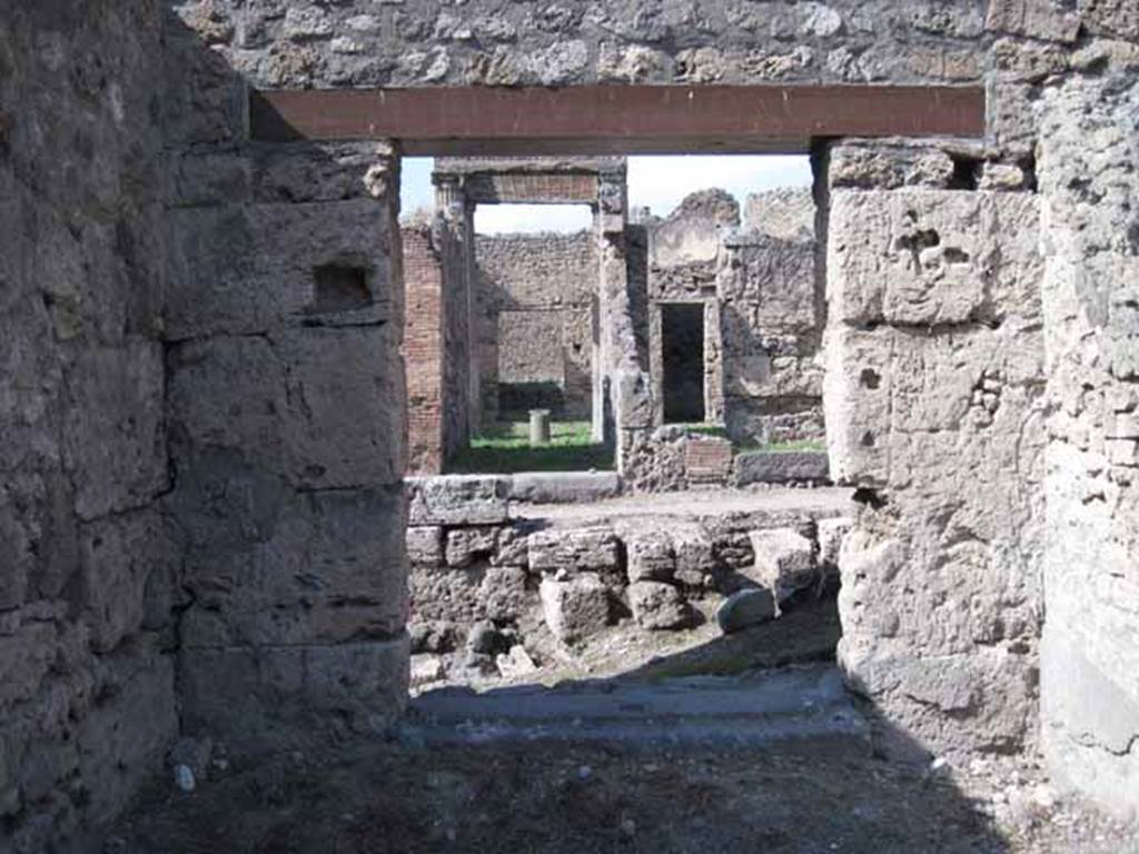 I.5.1 Pompeii. September 2010. Doorway of  I.5.1 onto Vicolo del Conciapelle, looking north towards I.2.28 on opposite side of the vicolo.
Photo courtesy of Drew Baker.
