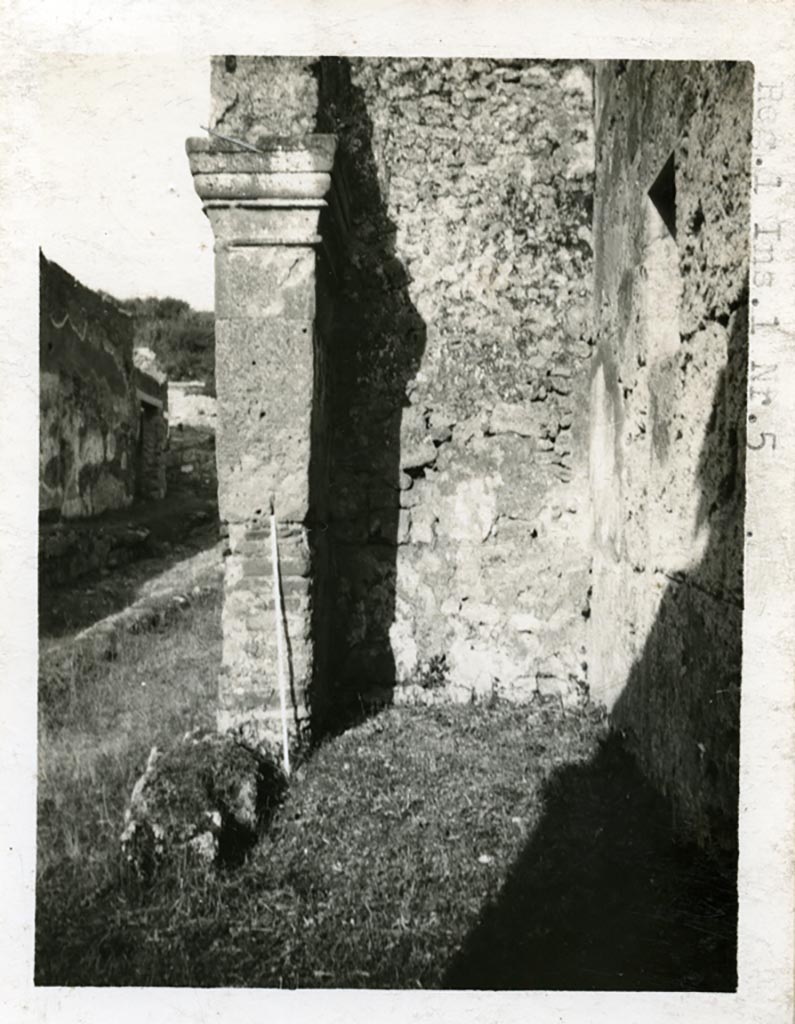 I.5.1 Pompeii. (numbered as I.1.9) 1937-39. Detail of left (east) side of entrance portico. Photo courtesy of American Academy in Rome, Photographic Archive. 
Warsher collection no. 1189
