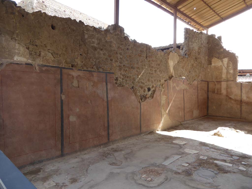 I.6.3 Pompeii. December 2018. 
Looking from entrance doorway towards rear room, and stairs against west wall. Photo courtesy of Aude Durand.
