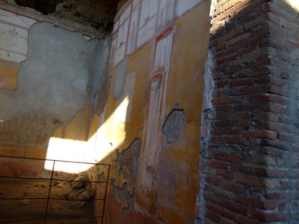 I.6.4 Pompeii. December 2005.  Room 4, South wall.

