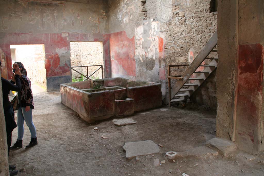 I.6.7 Pompeii. December 2018. Looking towards room on west side of atrium. Photo courtesy of Aude Durand.