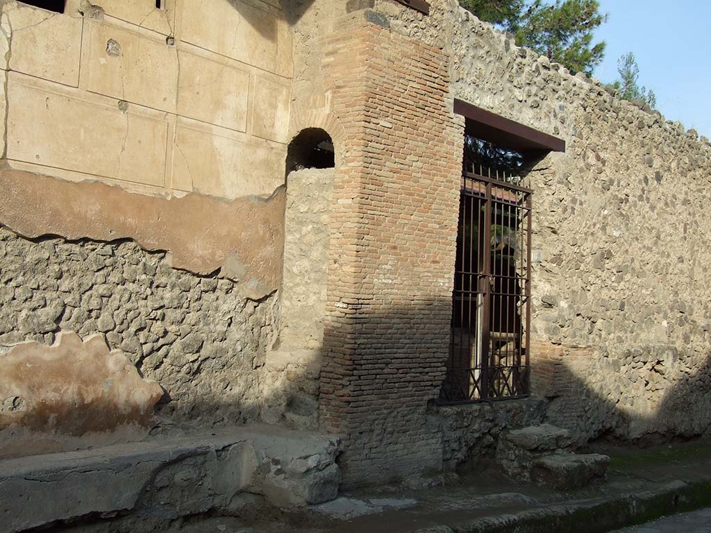 I.6.16 Pompeii.  Rear entrance (Posticum) of House of Criptoportico (I.6.2).