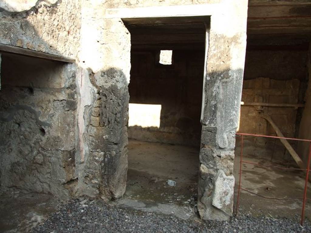 I.7.11 Pompeii. December 2006. Doorway to cubiculum on north side of blocked entrance I.7.10.