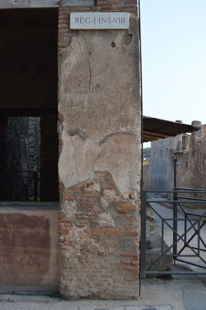 I.8.1 Pompeii. December 2018. Looking south towards entrance doorway. Photo courtesy of Aude Durand.