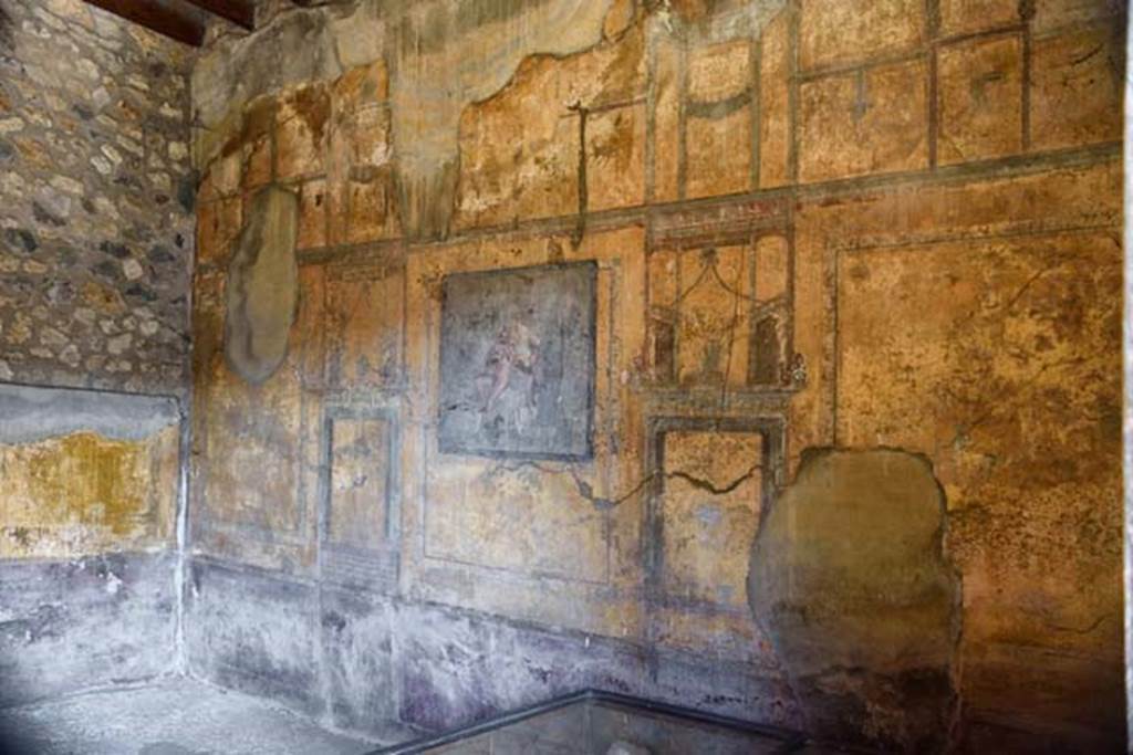 I.10.4 Pompeii. April 2018. Room 19, looking towards south-east corner and south wall. Photo courtesy of Ian Lycett-King. Use is subject to Creative Commons Attribution-NonCommercial License v.4 International.
