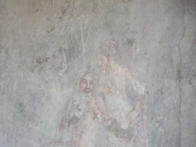 1.10.4 Pompeii. May 2015. Room 19, detail of central painting from south wall.
Photo courtesy of Buzz Ferebee.

